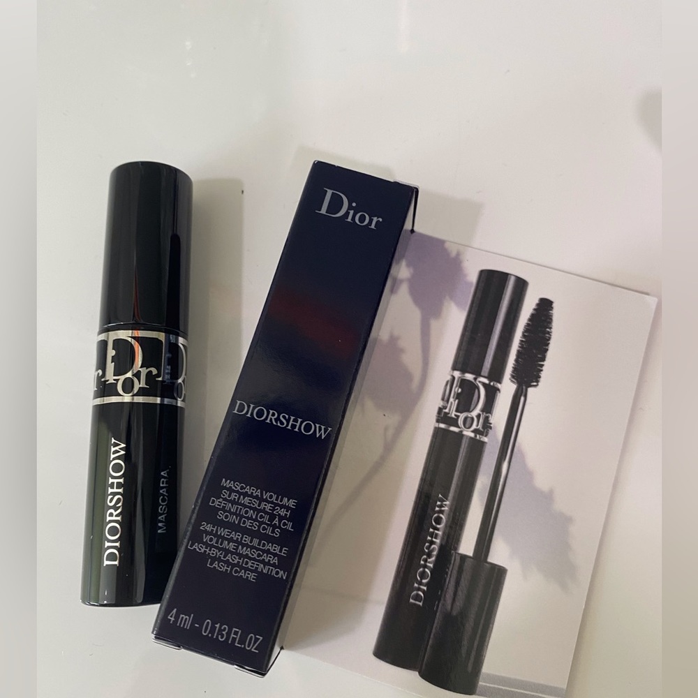 Dior Diorshow Pump 'N' Volume 090 Black Mascara